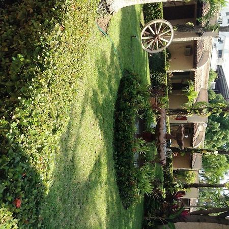 Sands Acapulco Hotel & Bungalows Exterior photo