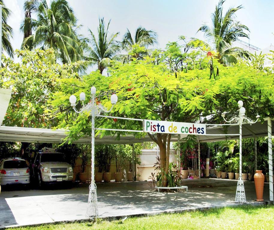 Sands Acapulco Hotel & Bungalows Exterior photo