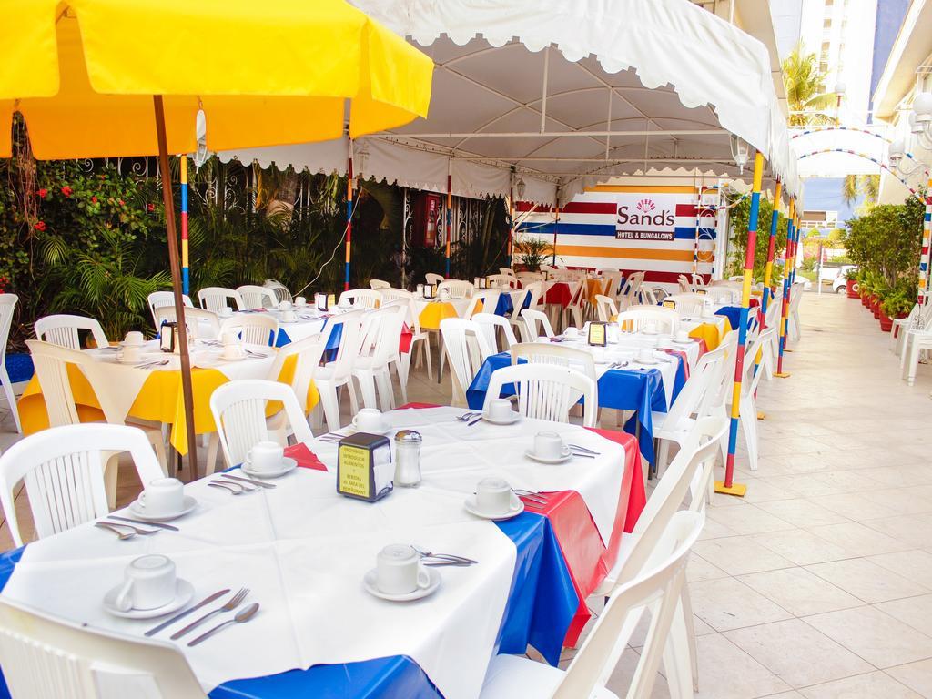 Sands Acapulco Hotel & Bungalows Exterior photo